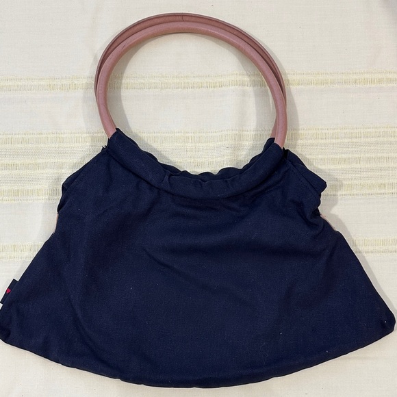 Elegant Black Women's Bag with Brown Handles - Picture 1 of 6